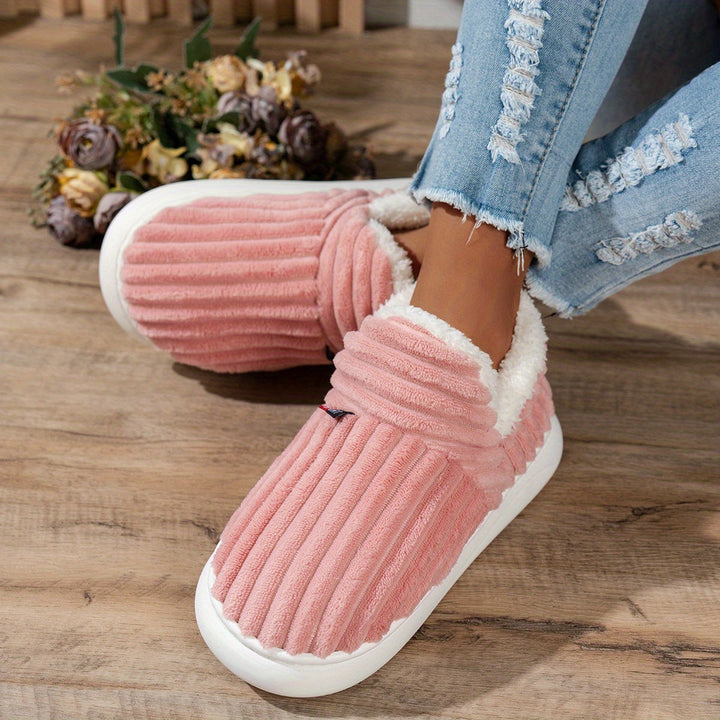 Charlie™ | Plush Slippers